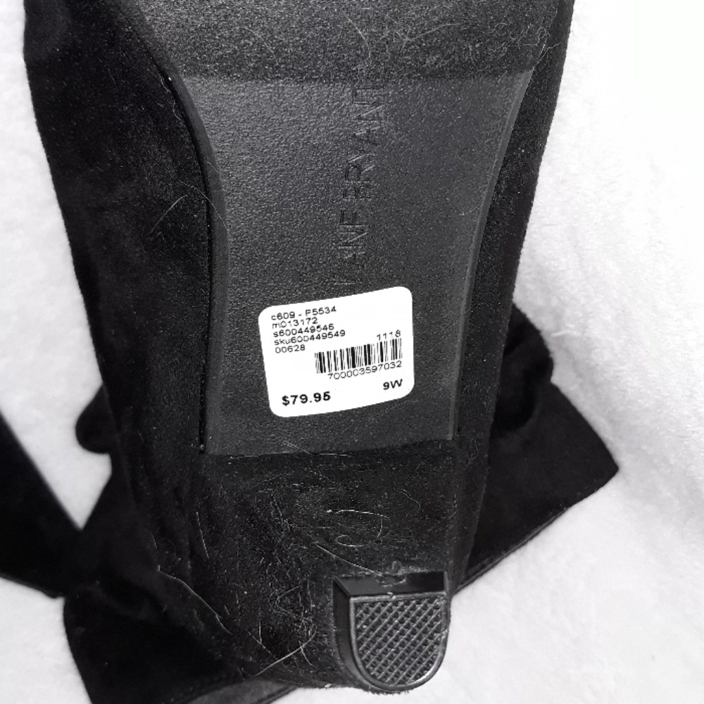 Boots - Picture 2 of 4
